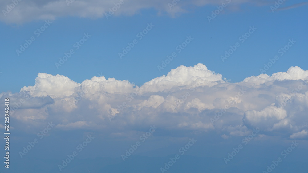 Fototapeta premium Dreamy Summer Clouds with Vibrant Pastel Twilight Sunset Sky