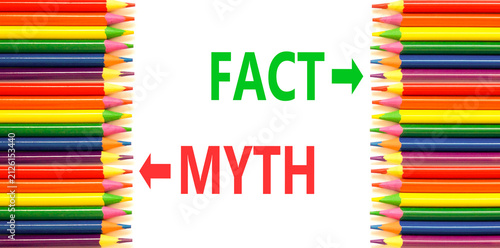 Foto Fact or myth words symbol