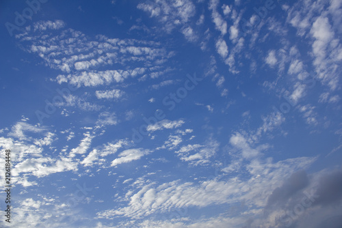 Bild auf Leinwand It is a blue sky with cirrocumulus clouds.