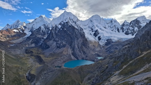 Trekking de Huayhuash, día 4 de caminata luego de pasar el paso de San Antonio