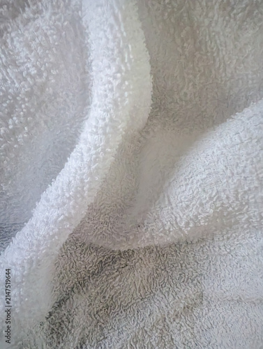 Cuadro en lienzo Soft White Terry Cloth Fabric with Gentle Folds Creating a Clean Minimal Texture