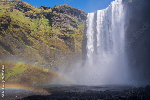Foto Skógafoss waterfall with rainbow, Iceland