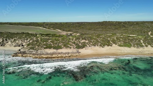 Gym Beach, Marion Bay, Yorke Peninsula, South Australia – 4K aerial drone view of pristine beach, turquoise waters, rocky shoreline, coastal dunes, natutal reserve.