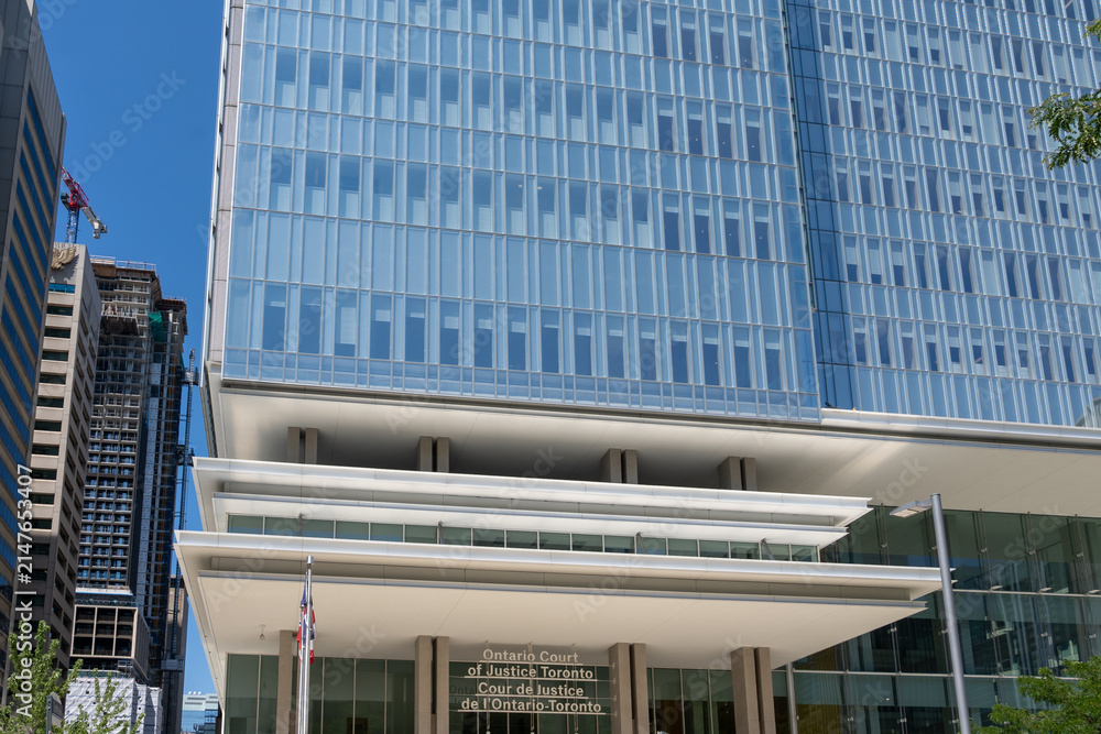 Fototapeta premiumToronto, Ontario, Canada - August 5, 2026: Ontario Court of Justice building located on Armoury Street in Toronto, Canada. The Ontario Court of Justice is the provincial court of record. 