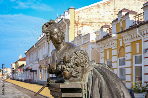 Konstfotografi Famous statue of the Tambov Treasurer worker on Tambov Arbat, Tambov region of R