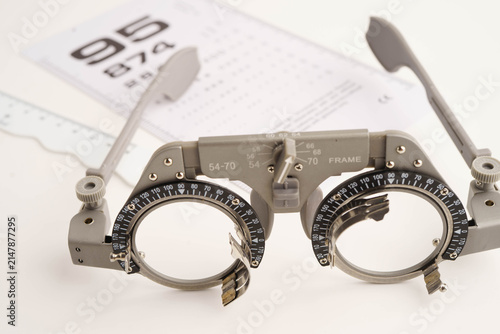 Konstfotografi Ophthalmic trial frames to visual acuity eye test.