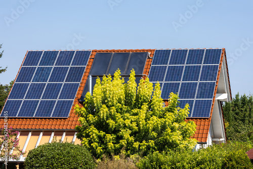 Einfamilienhaus mit Photovoltaikanlage