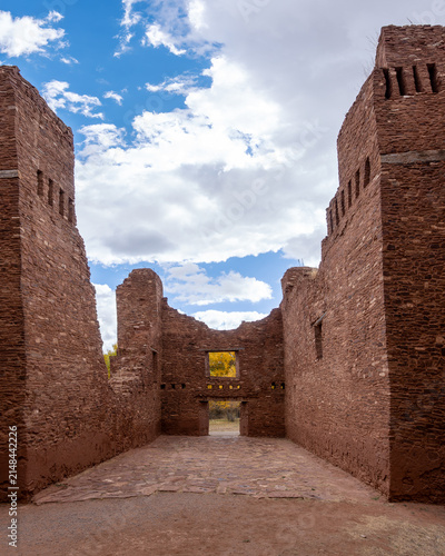 Фотография The Salinas Pueblo Missions National Monument preserves three Spanish missions in New Mexico, near Mountainair
