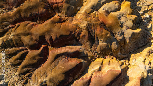 Fotografía The spectacular multicolored badlands of Anjihai Grand Canyon in Xinjiang, China