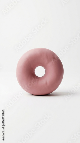 This minimalist ring shape features a smoothed surface and a soft shadow beneath on white