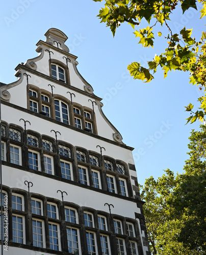 Fassade eines Hauses in Köln, Deutschland