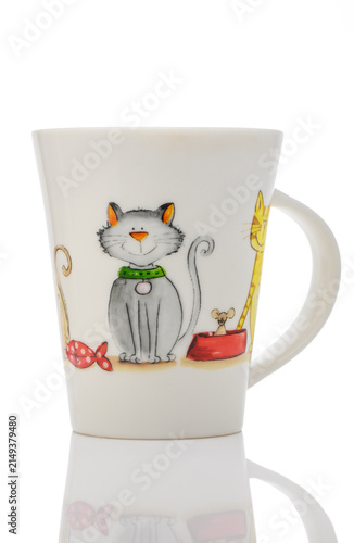 Cheerful cat-themed mug featuring playful designs and vibrant colors for daily enjoyment