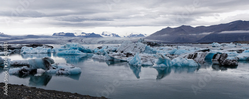 Foto Glacial Wonders of Jokulsarlon Lagoon in Iceland