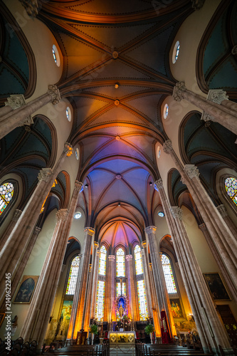 Canvas Print Interior of the aziz antuan church in the city of istanbul