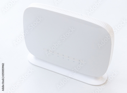 Obraz na płótnie Modern white wireless internet router on a white background