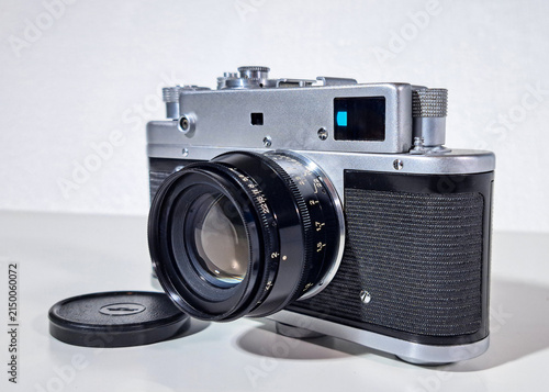 A vintgae 35mm film analog rangefinder camera