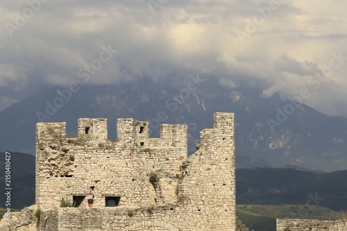 фотографія Berat Castle ancient stone walls and battlements, historical architecture and cu