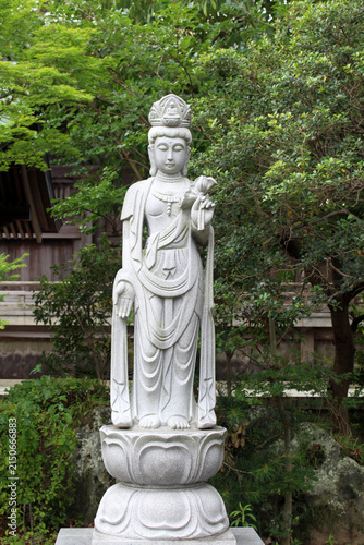 Bild auf Leinwand Kannon Bosatsu Statue at Tatsueji Temple (Nineteenth) on Shikoku Henro Pilgrimag