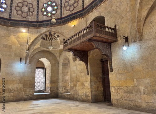 Quadro su tela A view from the historic Abu Dahab Mosque in Cairo, Egypt.