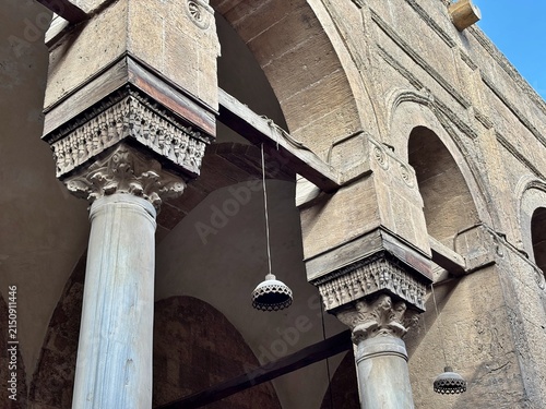 Fotografie A view from the historic Abu Dahab Mosque in Cairo, Egypt.