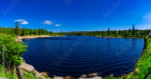 Panoramablick über den Oderteich im Harz
