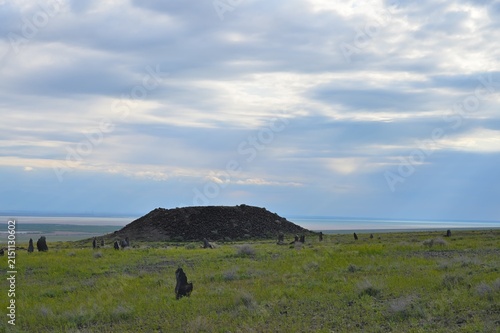 Фотография Ancient Besshatyr kurgan burial mound complex in Altyn-Emel National Park