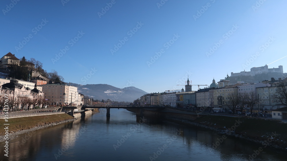 Fototapeta premium view of the old town in Salzburg