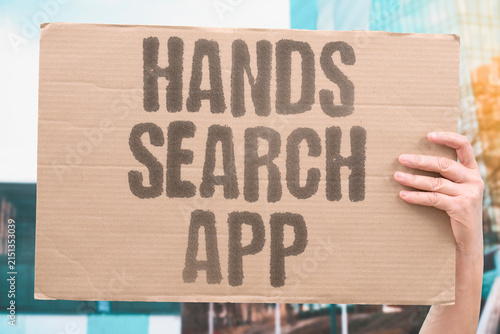 Foto "Hands search app" The muscle memory for a deleted app persists