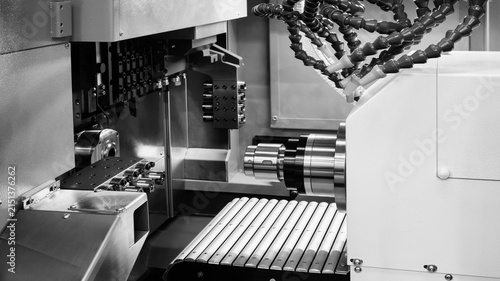 Fotografie CNC machine with metal components
