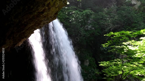 裏見の滝の水煙