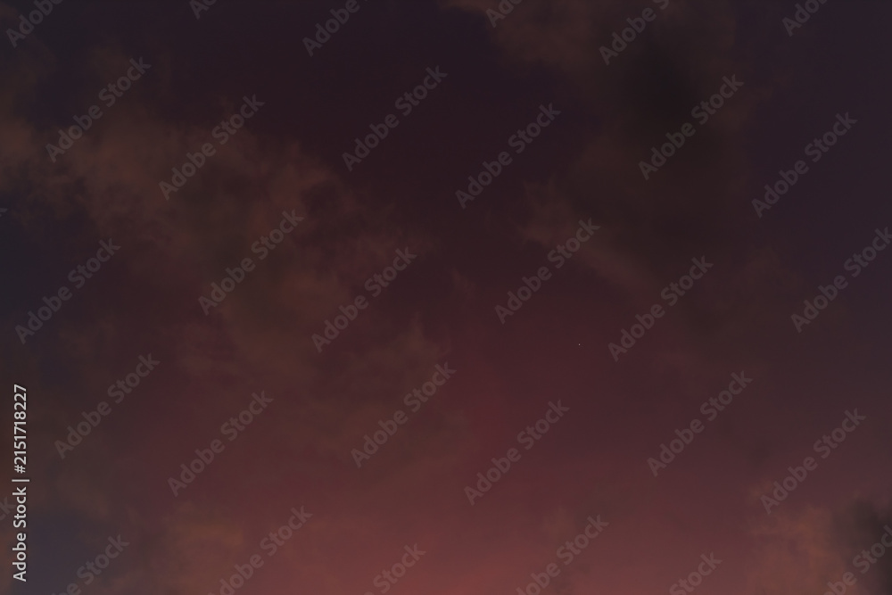 Obraz premium Dramatic Dark Red Sunset Sky
