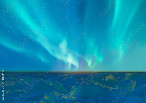 Cuadro en lienzo Beautiful winter landscape of frozen Lake Baikal with Aurora Borealis - Snowy ic
