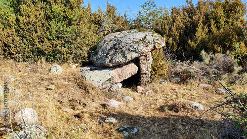 Dolmen de la Cabaneta del Moro, Cérvoles, Senterada, Pallars Jussà, Lleida