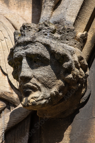 Obraz na plátně King Sculpture on the Ethelbert Gate in Norwich, UK