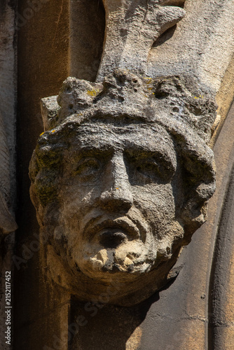 Fotografie King Sculpture on the Ethelbert Gate in Norwich, UK