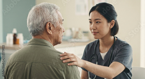 Medical Staff Caring for Elderly Patient | Warm Medical Consultation | Professional Mentor Guidance and Reassurance