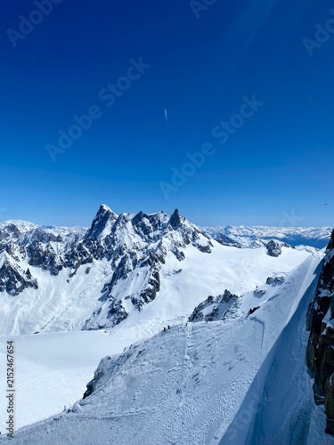 Obraz na płótnie snow covered mountains