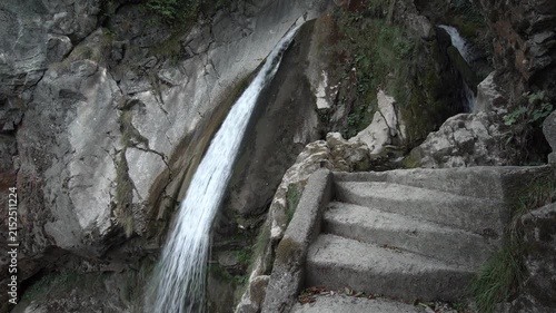 Risleten Wasserfall Risletenschlucht mit Treppe Nidwalden Schweiz - Sehenswürdigkeiten Schweiz
