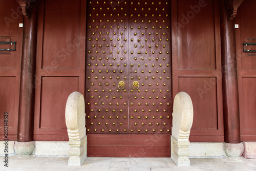 Bild auf Leinwand Ancient Architecture Landscape of the Southern Confucius Mansion in Quzhou, Zhej