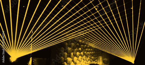 Foto Neon yellow laser beams projecting structured geometric grid patterns, creating