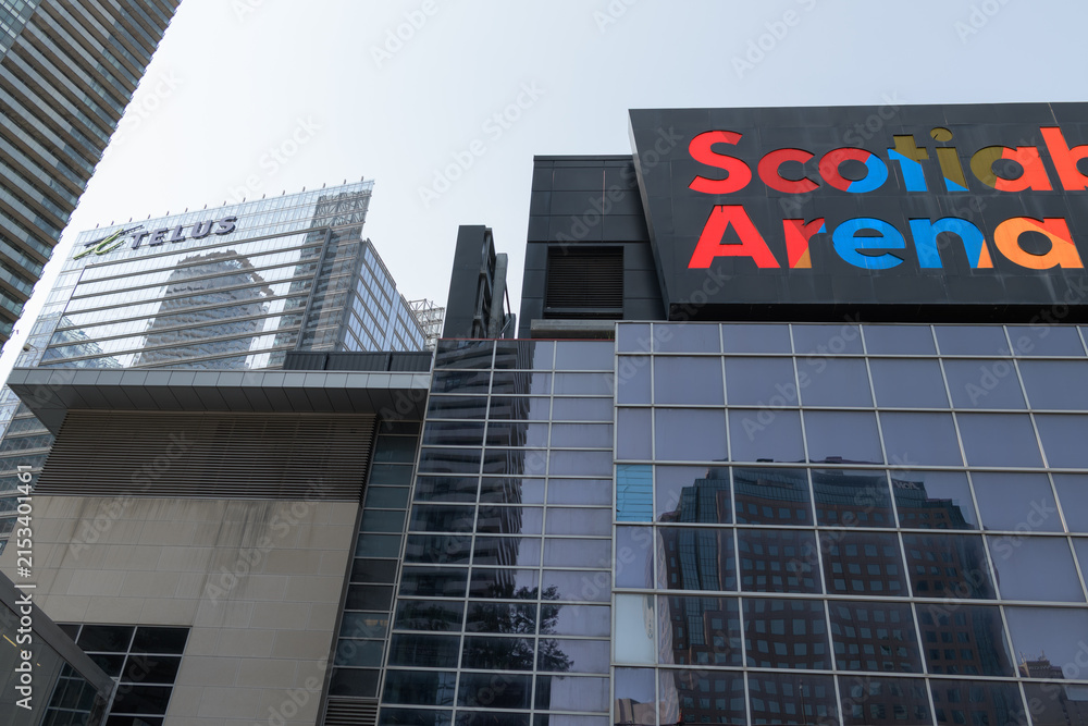 Fototapeta premium Telus Harbour and Scotiabank Arena signs in Toronto