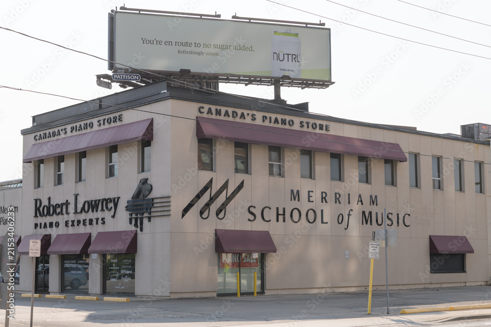 Fototapeta premium exterior building and signage outside Merriam School of Music located at 943 Eglinton Av E, East York, Toronto