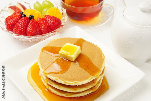 フルーツパンケーキ