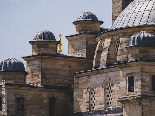 Canvas Print Historic Ottoman mosque in Istanbul, Turkey