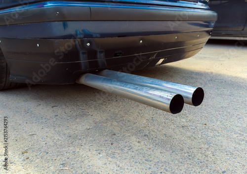Tuning the exhaust system using extended pipes