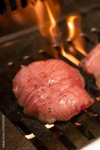 焼き肉　牛タン