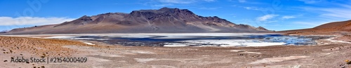 Fotografía Panoramic view of Salar de Tara - Salar de Aguas Calientes, located in Los Flamencos National Reserve