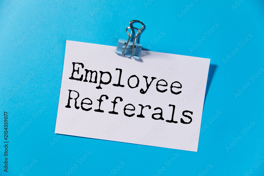 Obraz premium employee Refferals text in paper