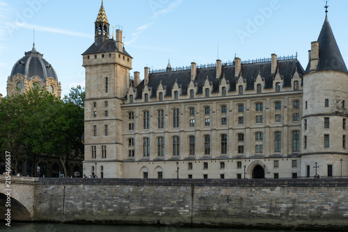 Fotografie Paris, France: The Conciergerie, a former courthouse and prison in Paris, France