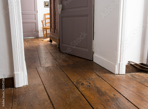 parquet massif ancien
